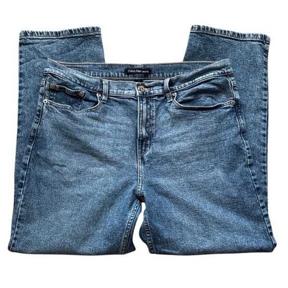 Calvin Klein Jeans Women's 14 Straight Leg Blue Inseam 28" - Picture 1 of 12
